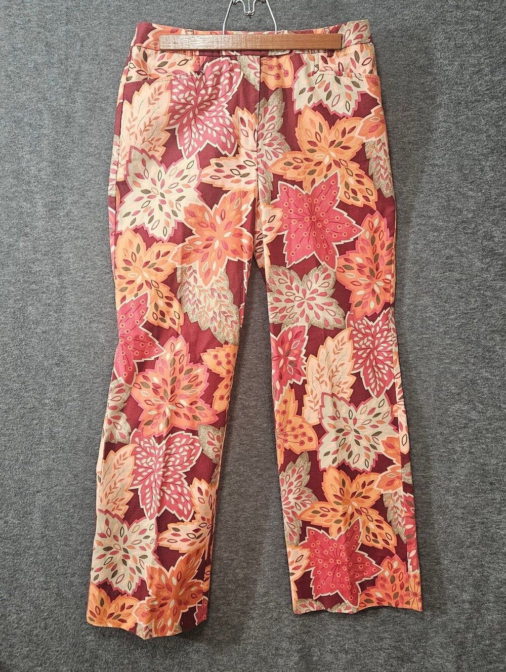 Talbots Floral Pants Women's Size 8 Pretty Autumn Leaves Print. Cotton & Spandex